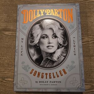 Dolly Parton Songteller Book